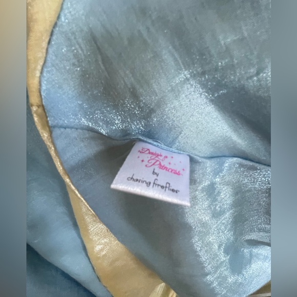 Reversible Cape - Picture 6 of 6